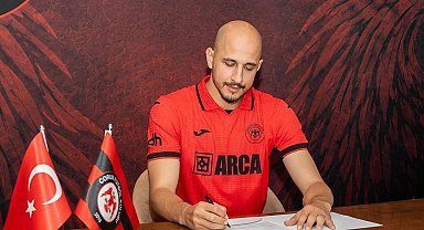 Çorum FK, kaleci Erhan Erentürk'ü renklerine bağladı