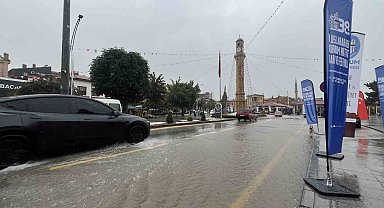 Çorum'da sağanak hayatı olumsuz etkiledi