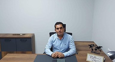 Demircilik yapan muhtar iş kazası geçirdi