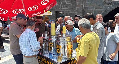 Diyarbakır'da cuma geleneği yıllardır sürüyor