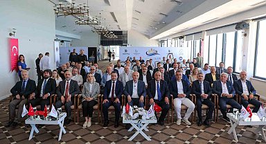 Düzce'de 7 ilin oda ve borsa başkanları ile turizm istişaresi
