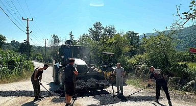 Düzce'de asfalt ve yama çalışmaları sürüyor