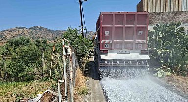 Efeler Belediyesi'nin yol çalışmaları sürüyor