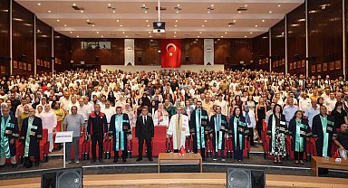 ERÜ Ziraat Fakültesi'nde 15. dönem mezuniyet sevinci