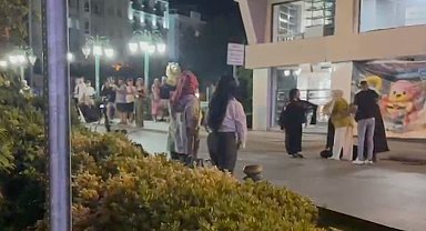 Eskişehir'de iki kadın grup arasında cadde ortasında kavga