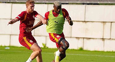 Galatasaray, günü çift antrenmanla tamamladı