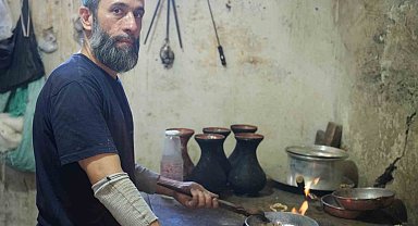 Gaziantep'te kalay ustalarının 80 derecede zorlu mesaisi
