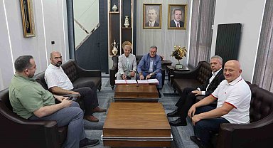 Hacılar'da kıyafetler umuda dönüşecek