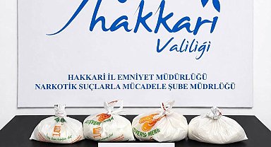 Hakkari'de 5 adrese uyuşturucu operasyonu