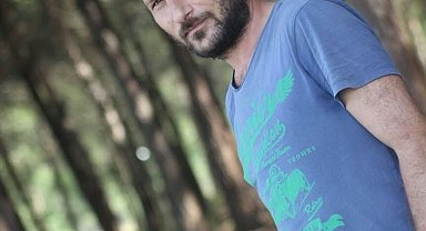 Halı sahada fenalaşan şahıs hayatını kaybetti