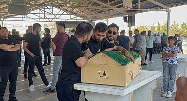 Havuzda hayatını kaybeden minik Kadir, Gaziantep'te son yolculuğuna uğurlandı