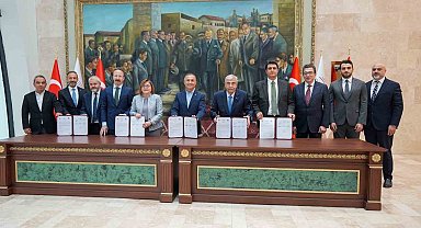 İmzalar Kur'an Kursu için atıldı