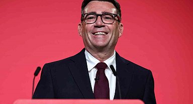 İngiltere'de iktidardaki İşçi Partisi'nin yeni lideri Andy Burnham oldu