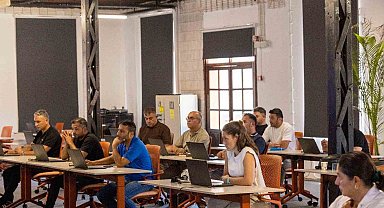 İzmir Büyükşehir'de yapay zeka seferberliği