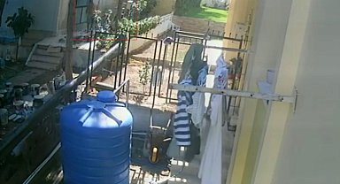 İzmir'de 3 kardeşin yaralandığı iskele kazası kameraya yansıdı