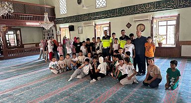 Jandarmadan 61 öğrenciye trafik eğitimi
