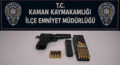Kaman'da ruhsatsız tabanca ve 52 fişek ele geçirildi