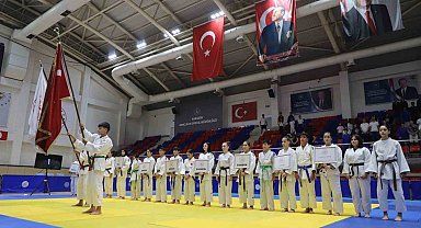 Karabük'te ANALİG Judo 1.Etap Grup Müsabakaları başladı