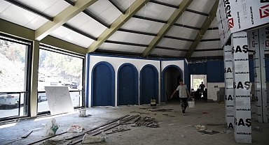 Karaçay Saklı Şelale'de sosyal tesis çalışmaları sürüyor