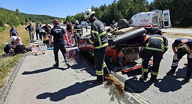 Kastamonu'da Tofaş marka otomobil takla attı: 3 yaralı