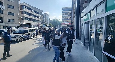 Kuşadası'ndaki cinayetin şüphelileri adliyeye sevk edildi