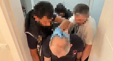 Kütahya'da gizli bölmeden FETÖ hükümlüsü çıktı