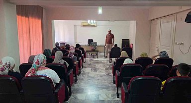 Kuyucak'ta Kur'an kursu öğrencilerine nezaket ve arkadaşlık eğitimi