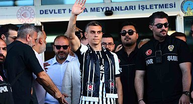 Leandro Trossard, Beşiktaş için İstanbul'a geldi
