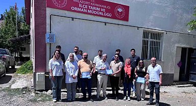 Malazgirt'te kapsamlı sağlık eğitimi: Tarım personeline 'saha' programı
