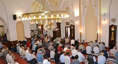 Manisa'da 15 Temmuz Demokrasi ve Milli Birlik Günü'nde şehitler anıldı