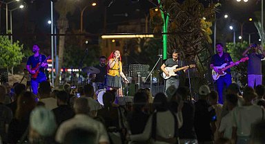 Mersin'de yaz akşamları konserlerle şenleniyor