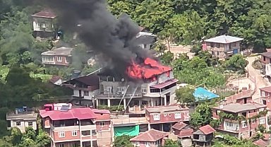 Ordu'da 3 katlı binada yangın