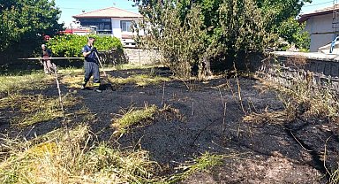 Otluk alanda çıkan yangın söndürüldü