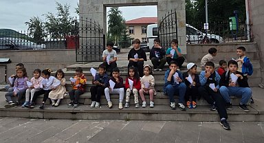 Posof'ta yaz Kur'an Kursu öğrencilerine serinleten ikram