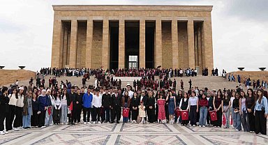 Şehitkamil'in gençleri Ankara'ya çıkarma yaptı