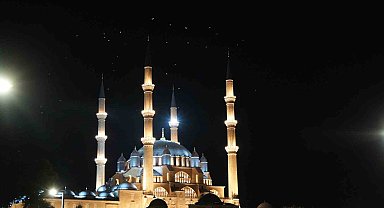 Selimiye Camii'nden yükselen selalar 15 Temmuz şehitleri için okundu