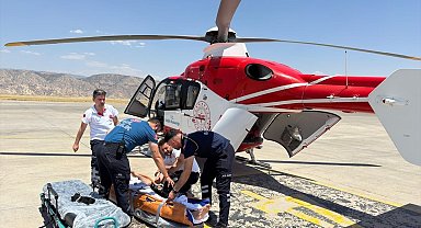 Şırnak'ta ambulans helikopter yaralı şahıs için havalandı