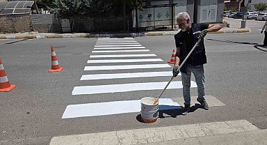 Şırnak'ta yaya geçitleri ve yol çizgileri yenileniyor