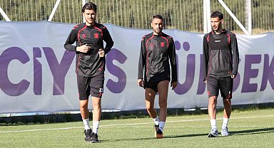 Sivasspor günü tek idmanla tamamladı