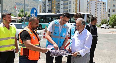 Talas'ta asfalt yılı hız kesmiyor: Sayer Caddesi yeni yüzüyle hizmette