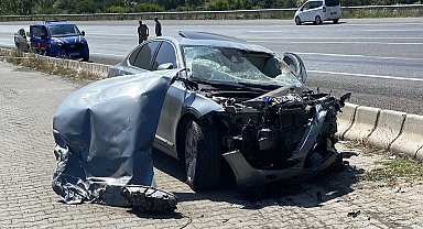 Tatvan'da zincirleme trafik kazasında 5 kişi yaralandı