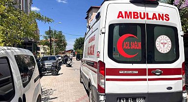 Tavşanlı'da otomobil ile motosiklet çarpıştı: 1 yaralı