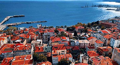 Tekirdağ İl Sağlık Müdürlüğü'nden aşırı sıcak uyarısı