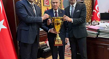 Türk Boks Federasyonu'ndan MHP Genel Başkanı Devlet Bahçeli'ye ziyaret