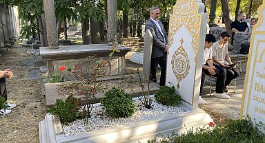 Türk edebiyatının önemli ismi Rasim Özdenören vefatının 4. yılında kabri başında anıldı