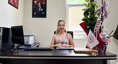 Uludere'de ilk kadın ilçe Sağlık Müdürü göreve başladı