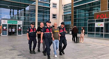 Ünlü yönetmen Ezel Akay ve kardeşi adliyeye sevk edildi