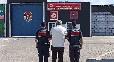Uyuşturucu ticareti suçundan aranan şahsı jandarma yakaladı