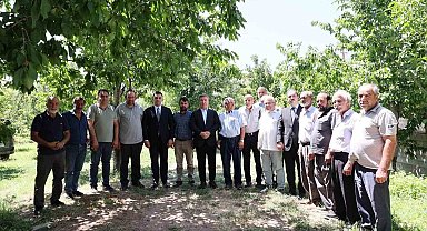 Vali Aydoğdu, Ortayurt köyünde üreticilerin taleplerini dinledi