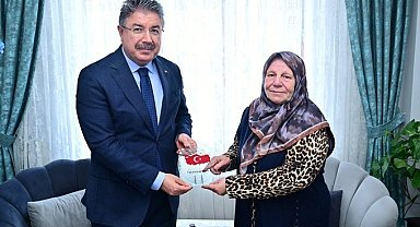 Vali Yılmaz, Merhum Kıbrıs Gazisi Tınmaz'ın ailesine taziye ziyaretinde bulundu